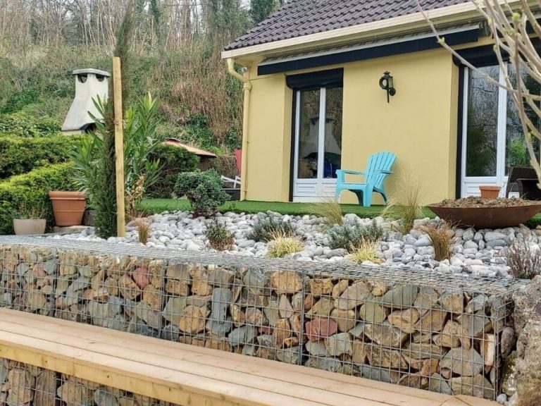 Pose de soutainnement en gabions