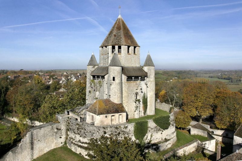 Tour César de Provins