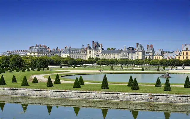 Explorez les plus beaux jardins de Seine-et-Marne lors du week-end du patrimoine. Profitez d'une escapade nature et patrimoine près de Paris.